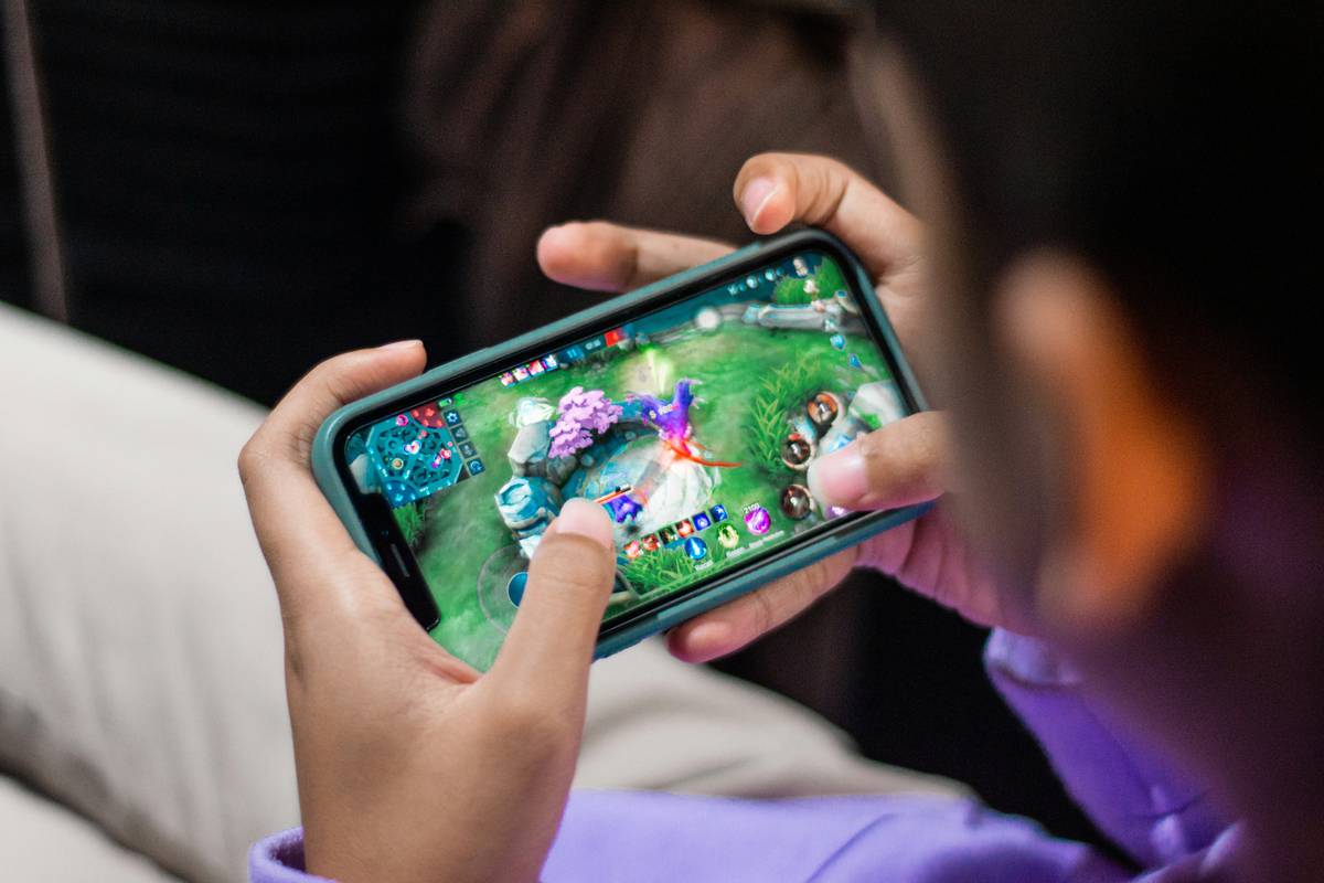 Casual Games to Play: 7 Proven Ways to Avoid Stressful Mobile Gaming Mistakes